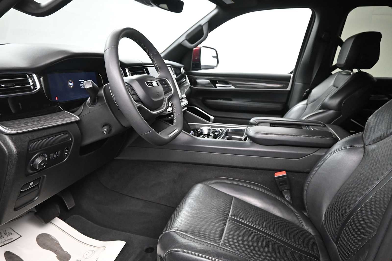 2022 Jeep Wagoneer Series III