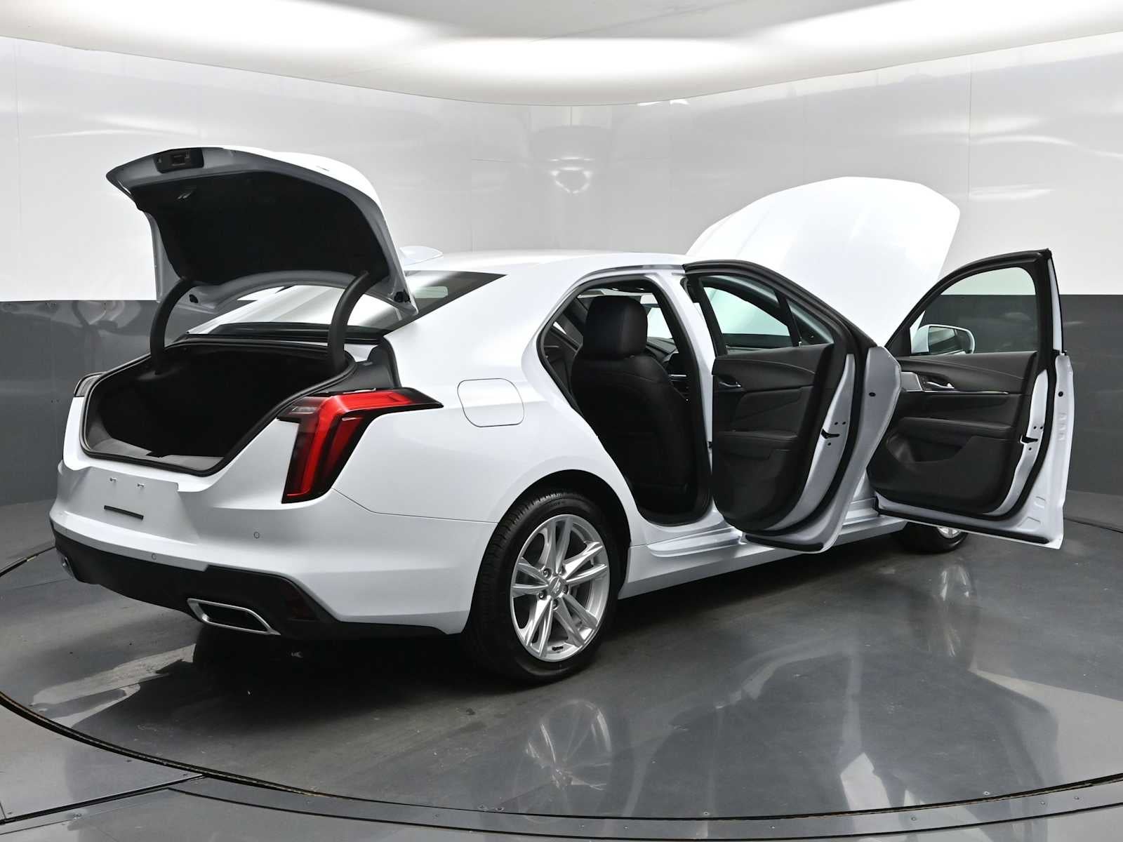 2026 Cadillac CT4 Luxury