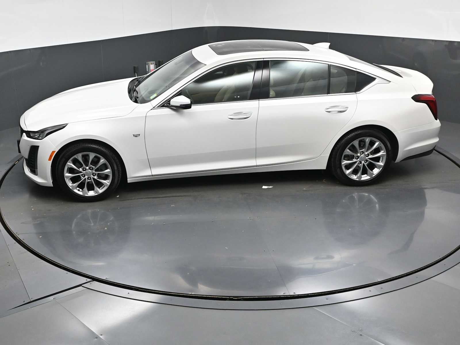 2023 Cadillac CT5 Premium Luxury