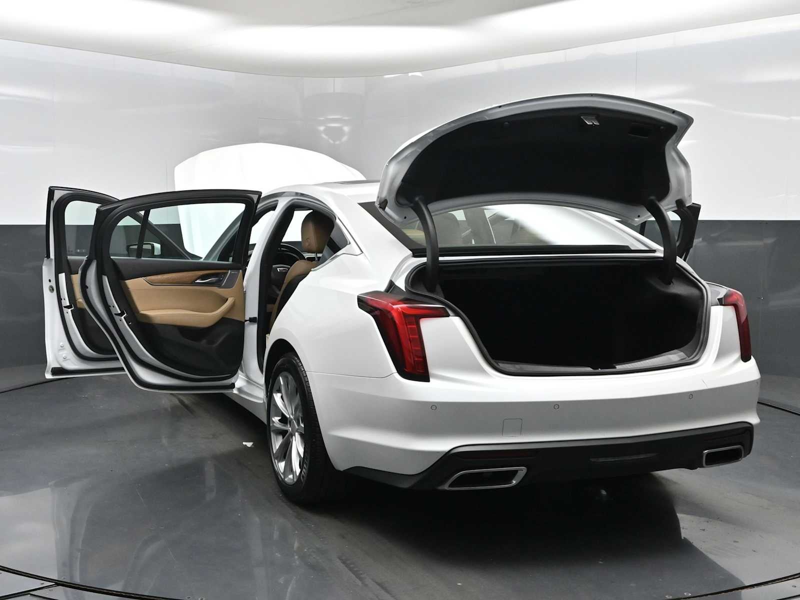 2023 Cadillac CT5 Premium Luxury