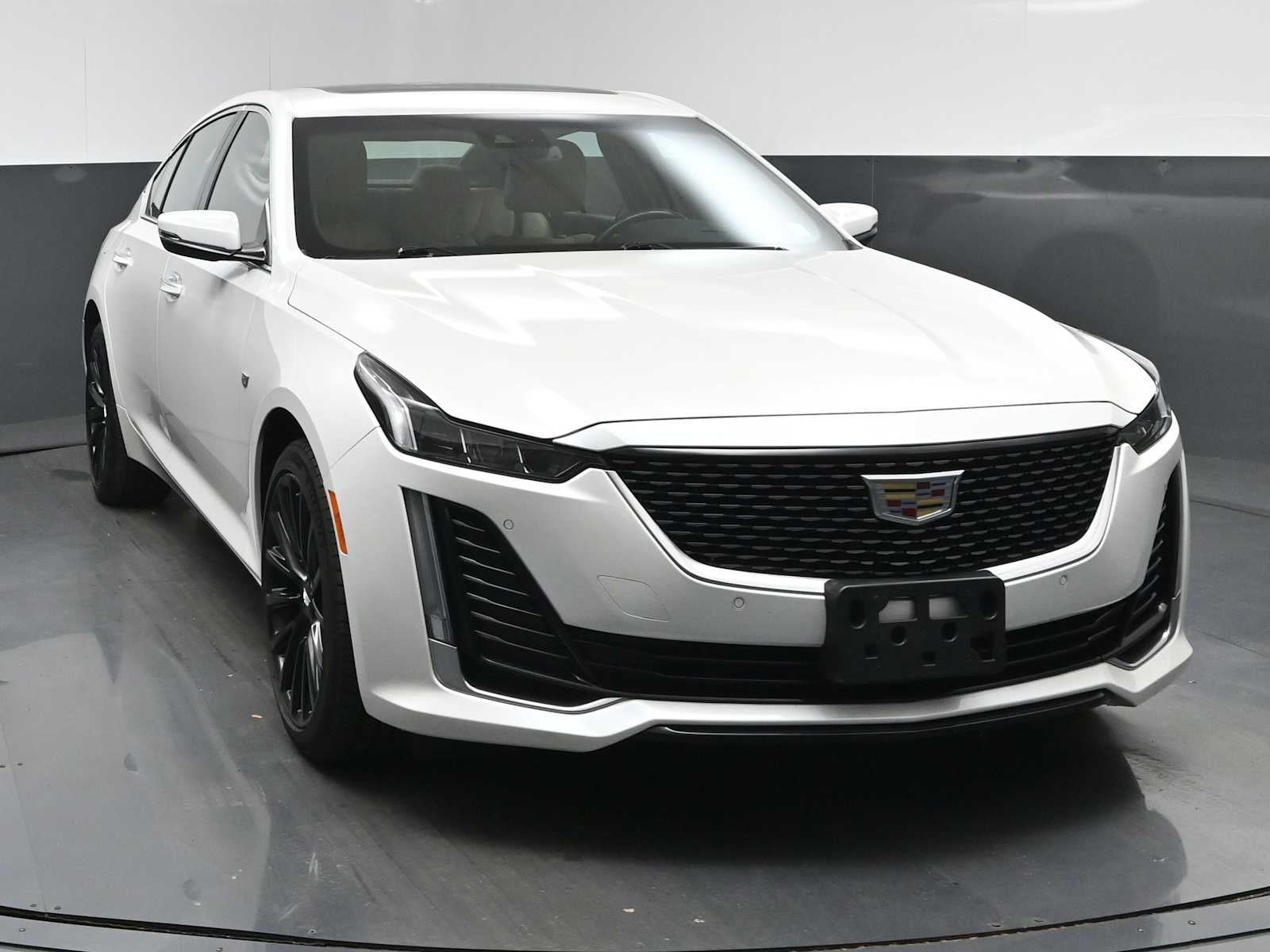 2023 Cadillac CT5 Premium Luxury