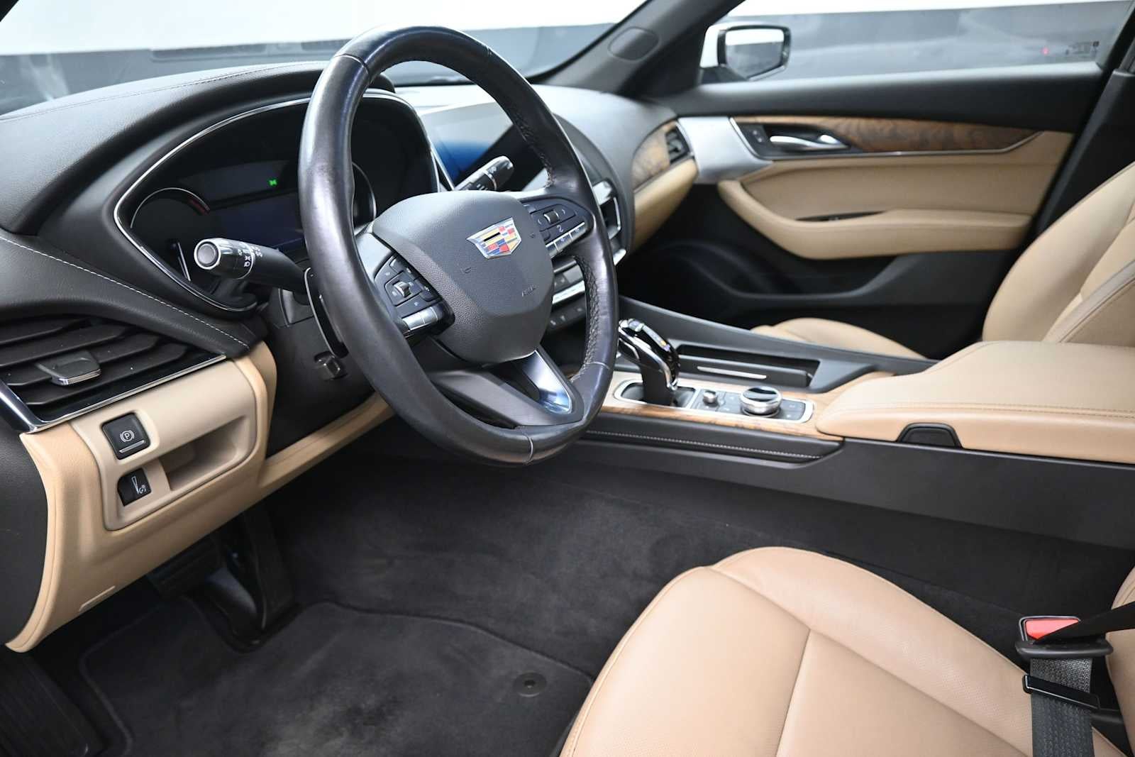 2023 Cadillac CT5 Premium Luxury