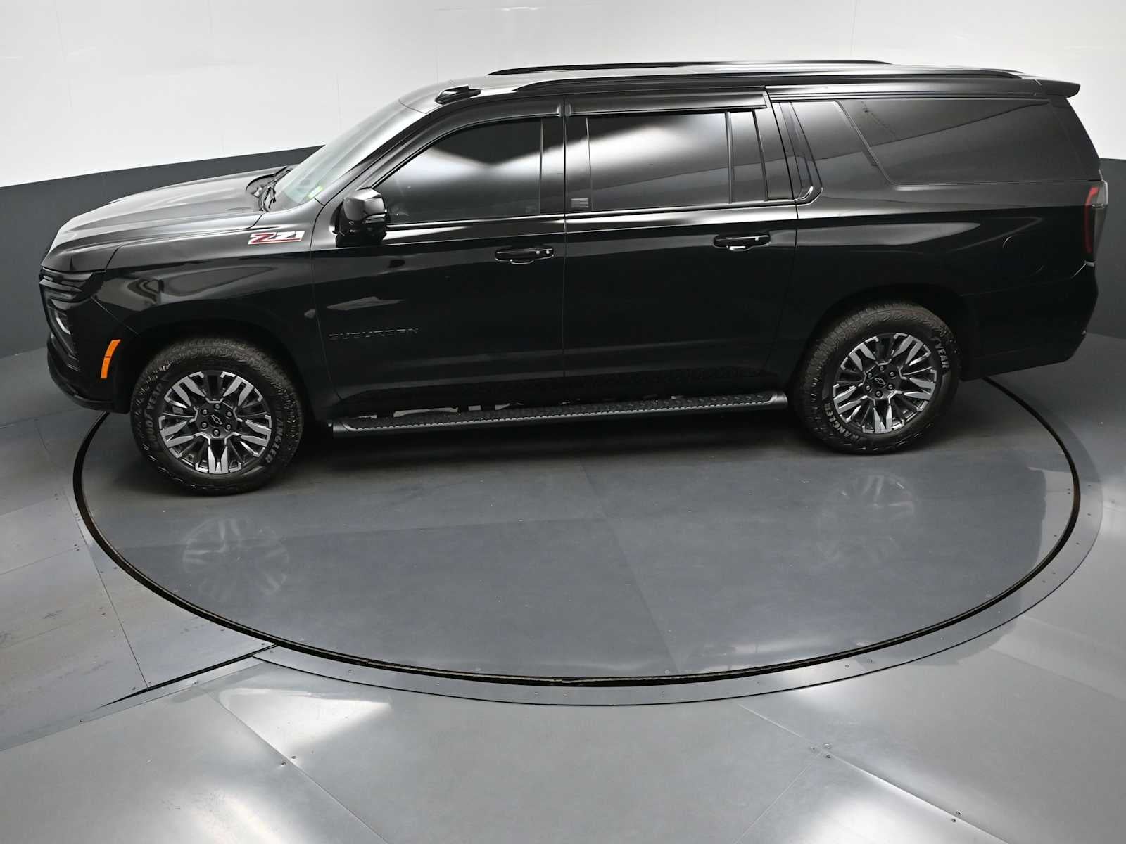 2025 Chevrolet Suburban Z71