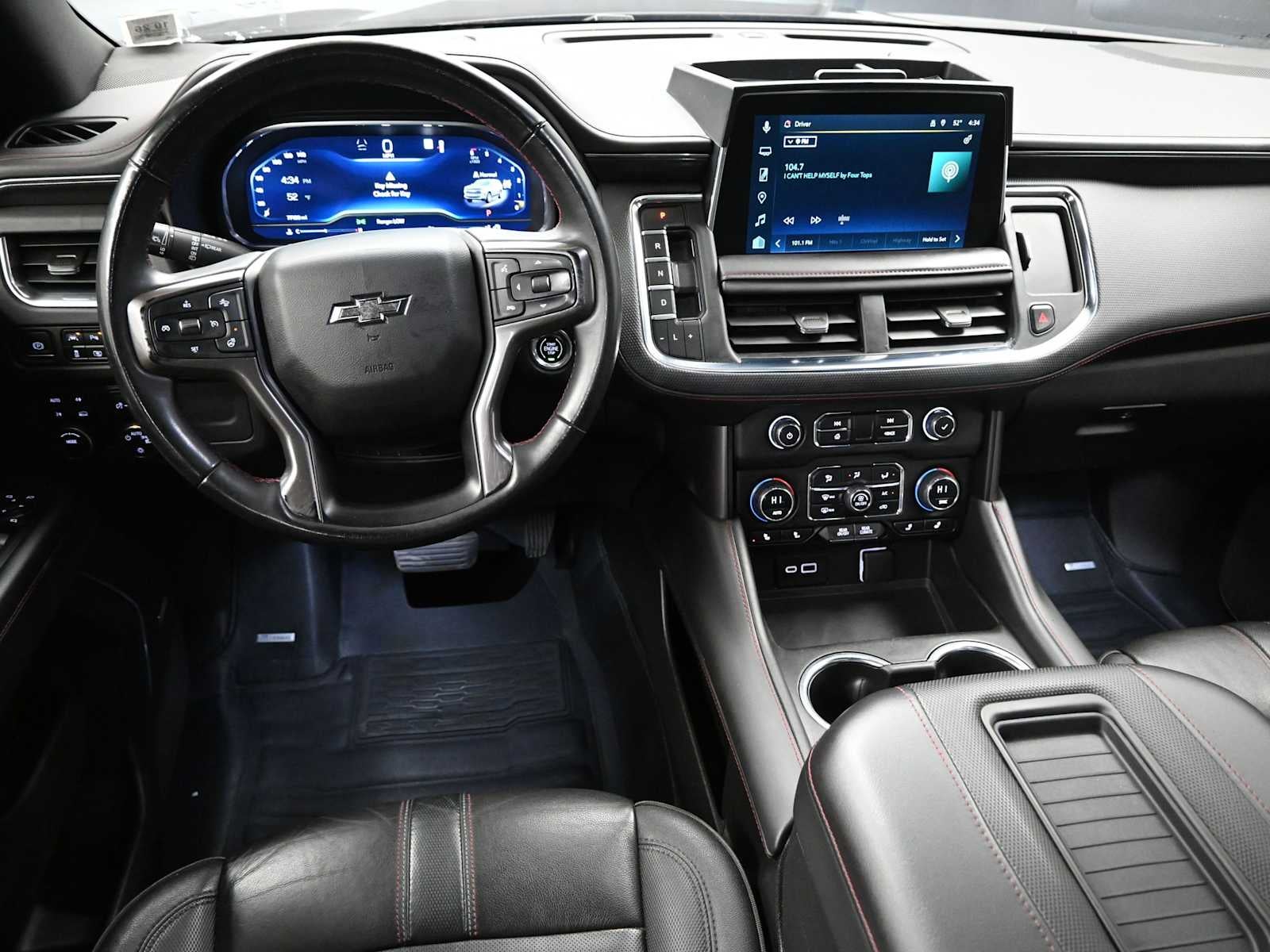 2023 Chevrolet Suburban RST