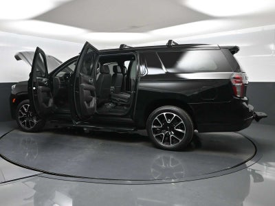 2023 Chevrolet Suburban RST