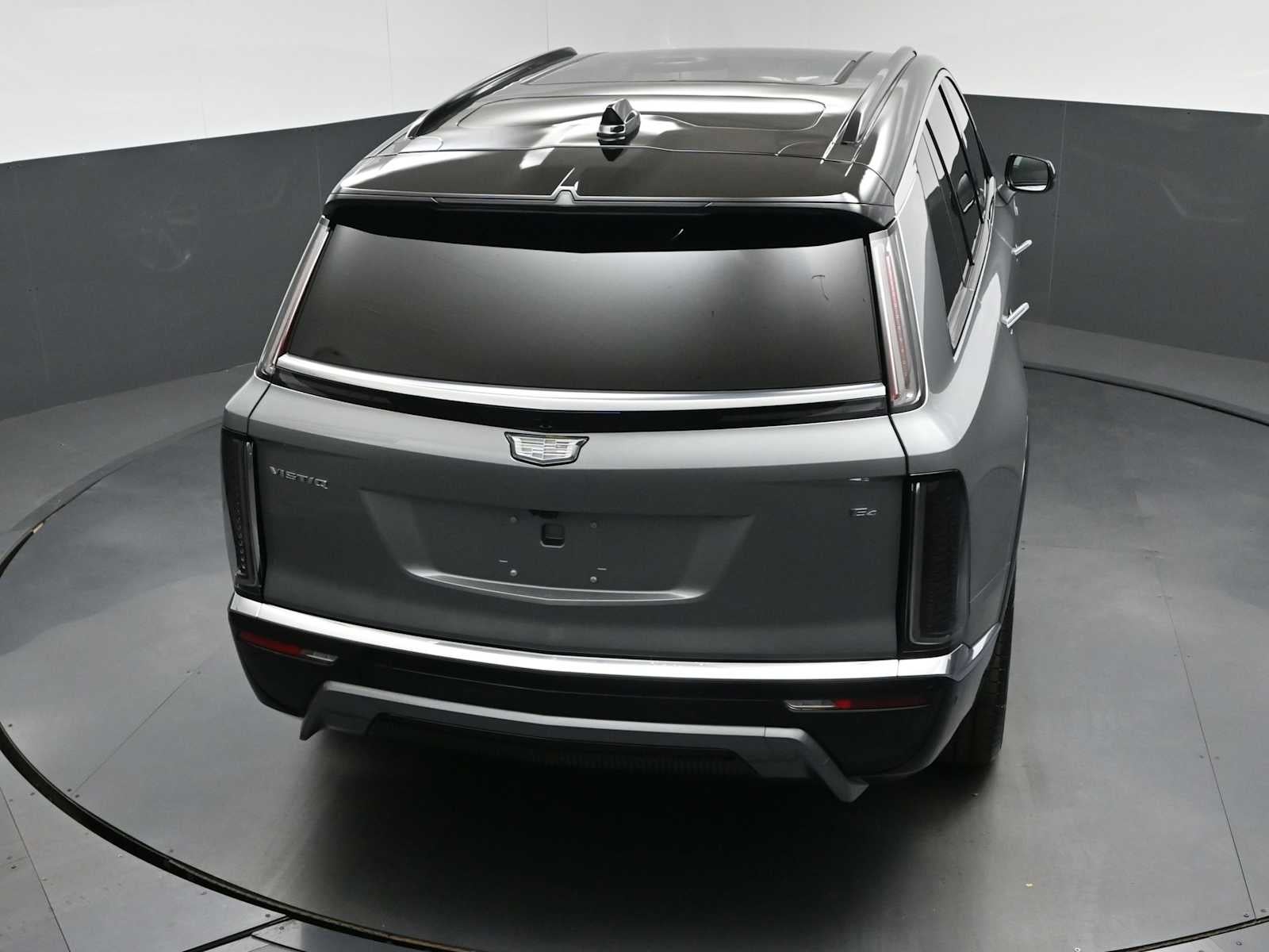 2027 Cadillac VISTIQ Luxury