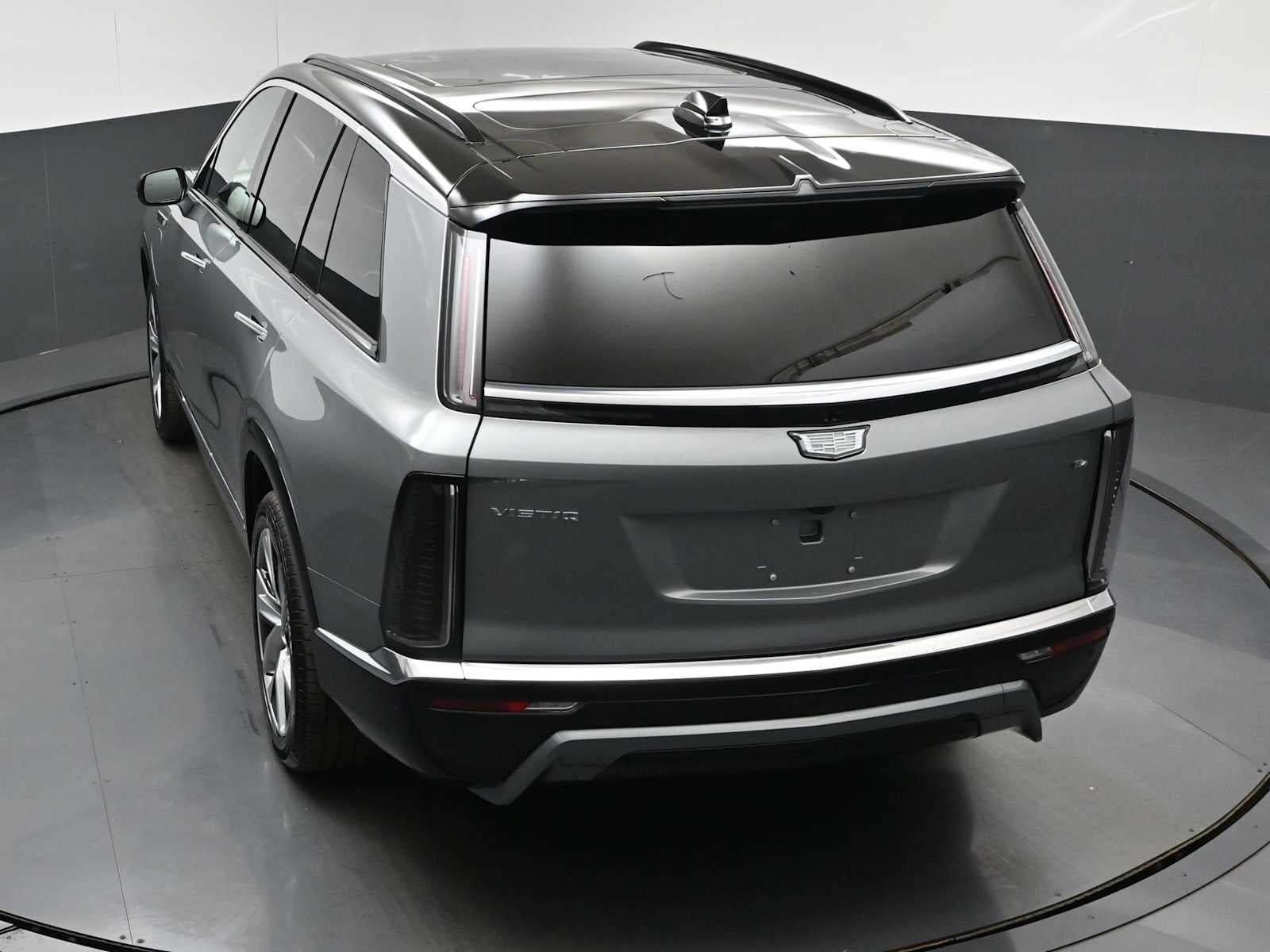 2027 Cadillac VISTIQ Luxury