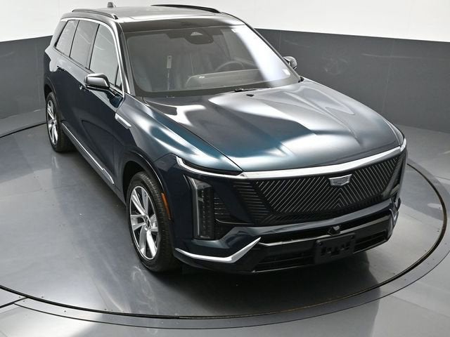 2026 Cadillac VISTIQ Luxury
