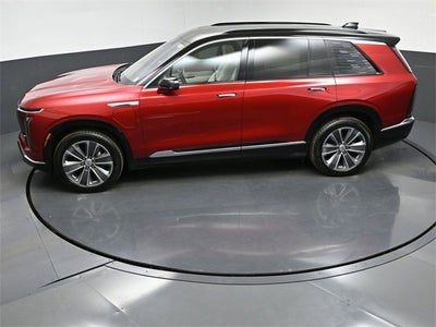 2026 Cadillac VISTIQ Luxury