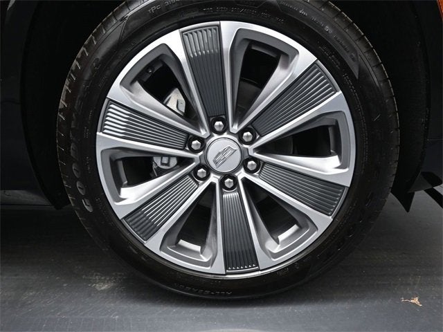 2026 Cadillac VISTIQ Luxury