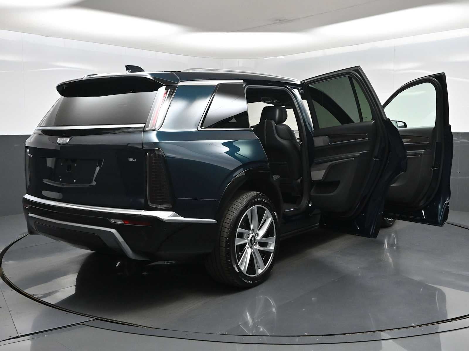 2027 Cadillac VISTIQ Luxury