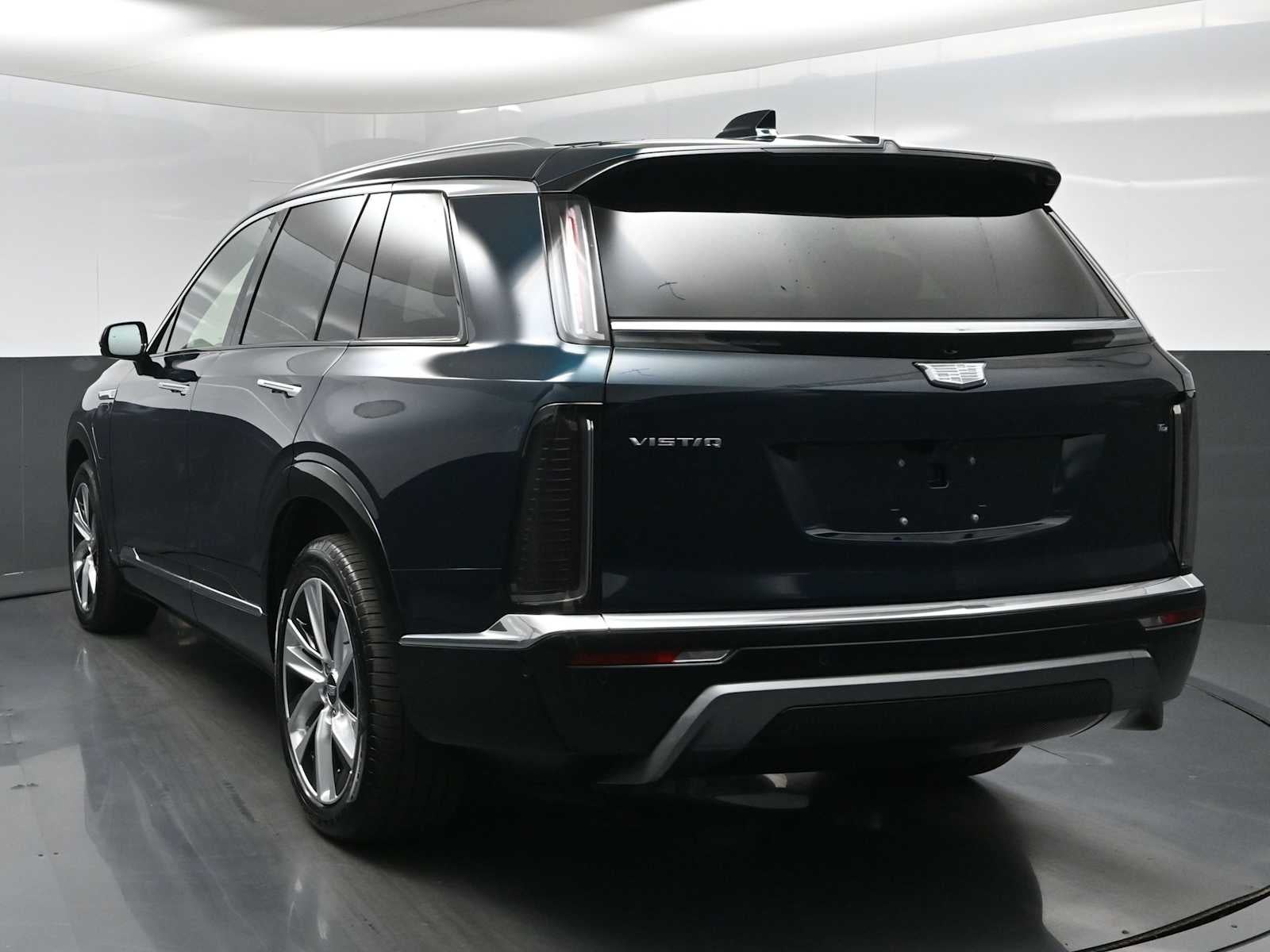 2027 Cadillac VISTIQ Luxury