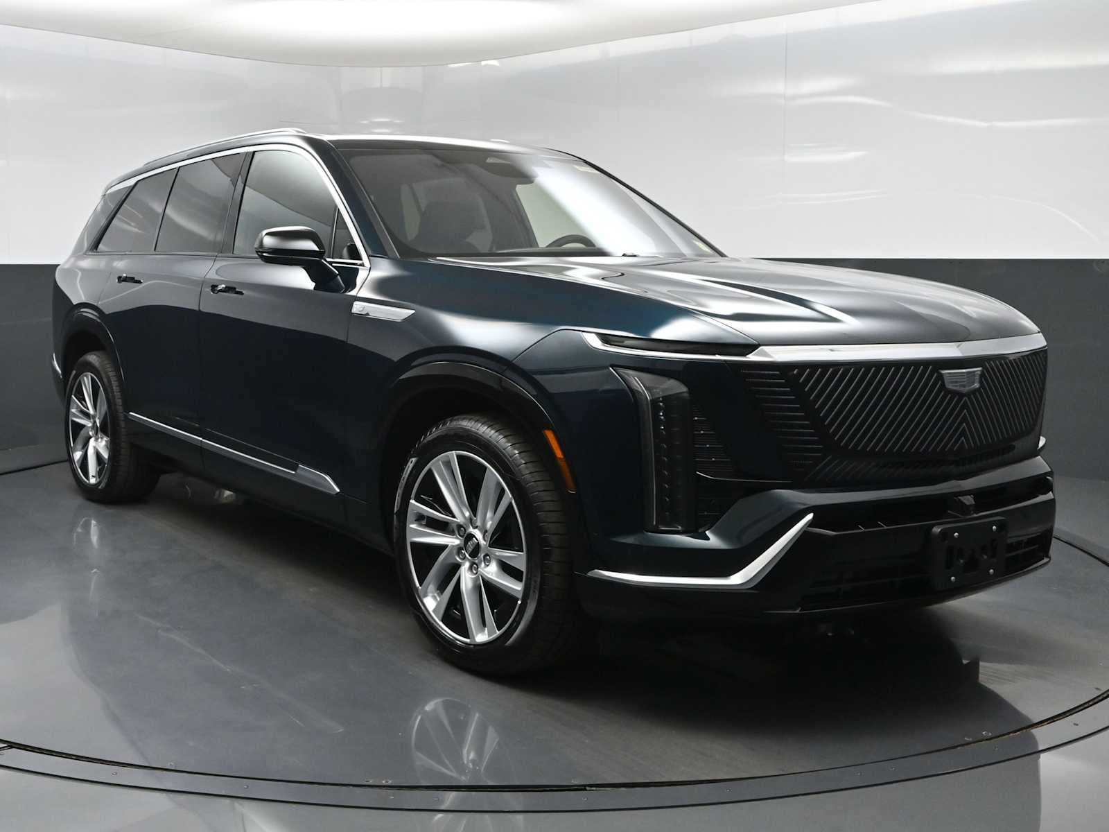 2027 Cadillac VISTIQ Luxury