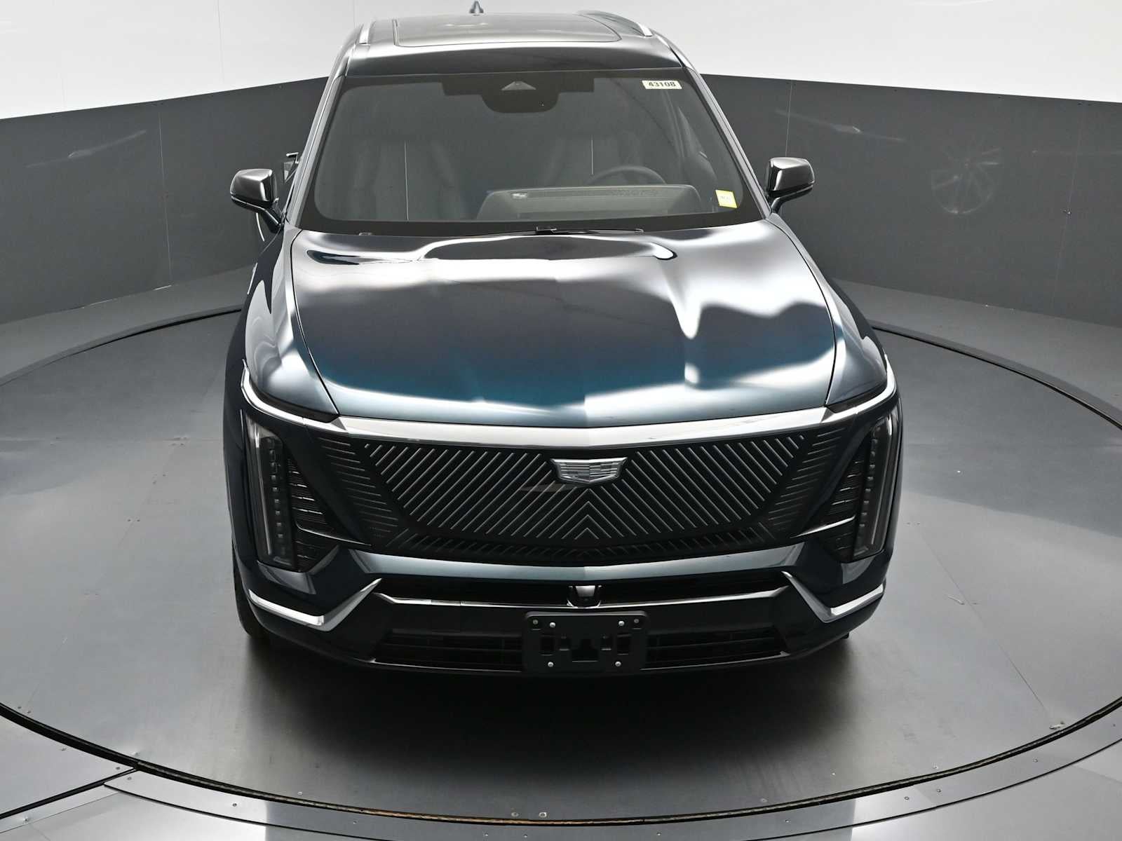 2027 Cadillac VISTIQ Luxury
