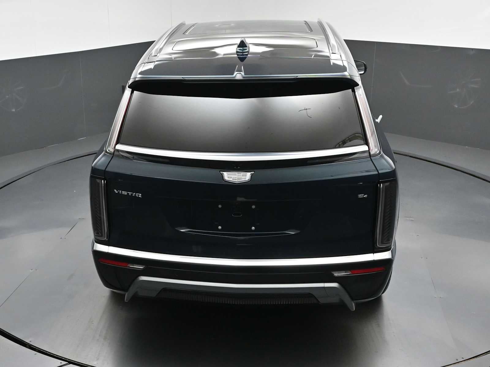 2027 Cadillac VISTIQ Luxury