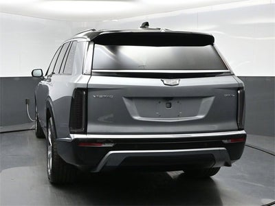 2026 Cadillac VISTIQ Luxury