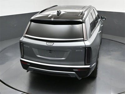 2026 Cadillac VISTIQ Luxury