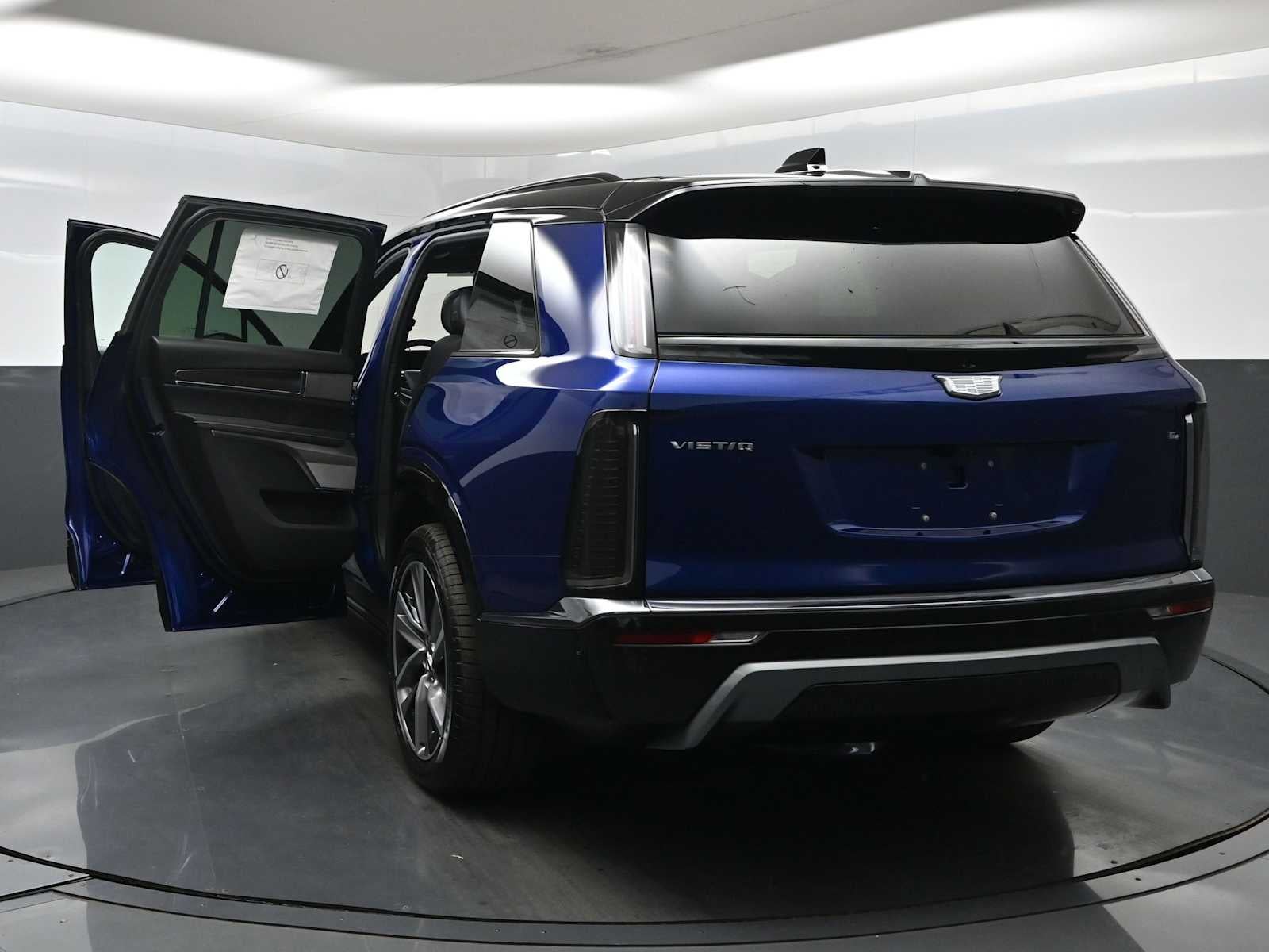 2027 Cadillac VISTIQ Sport