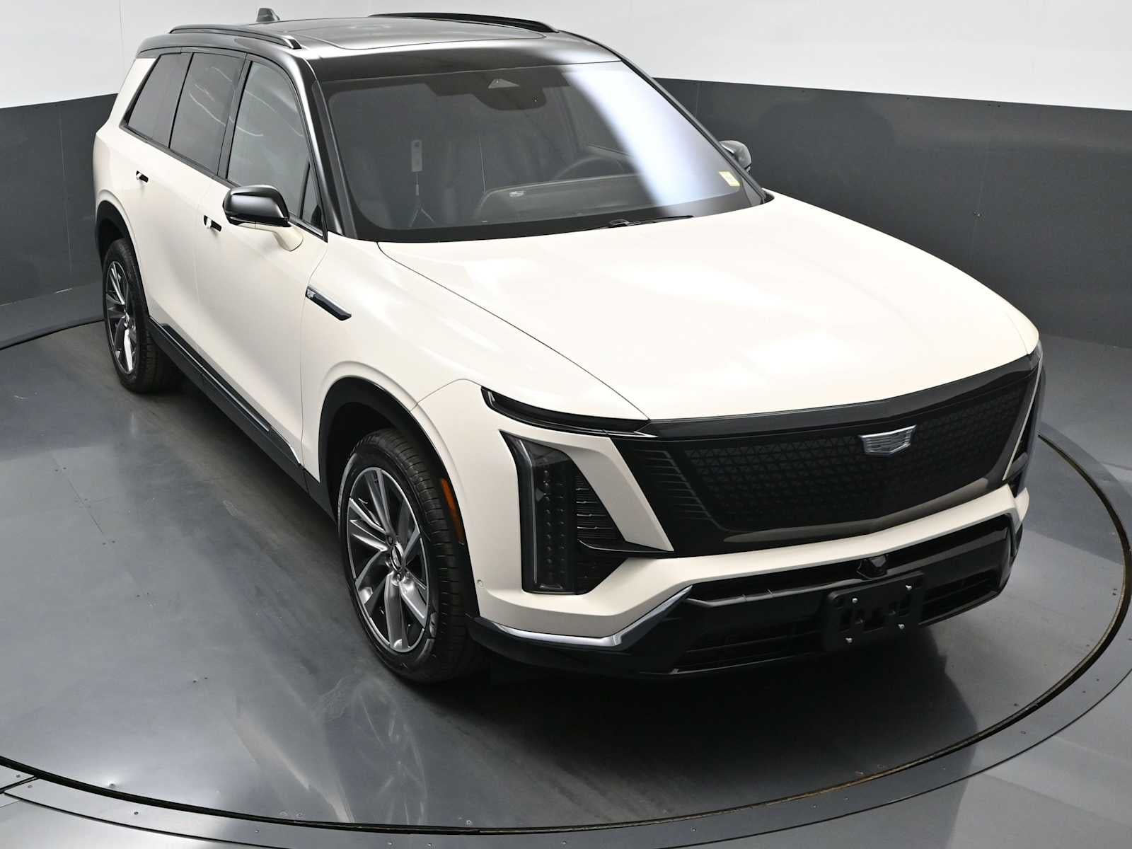 2027 Cadillac VISTIQ Sport