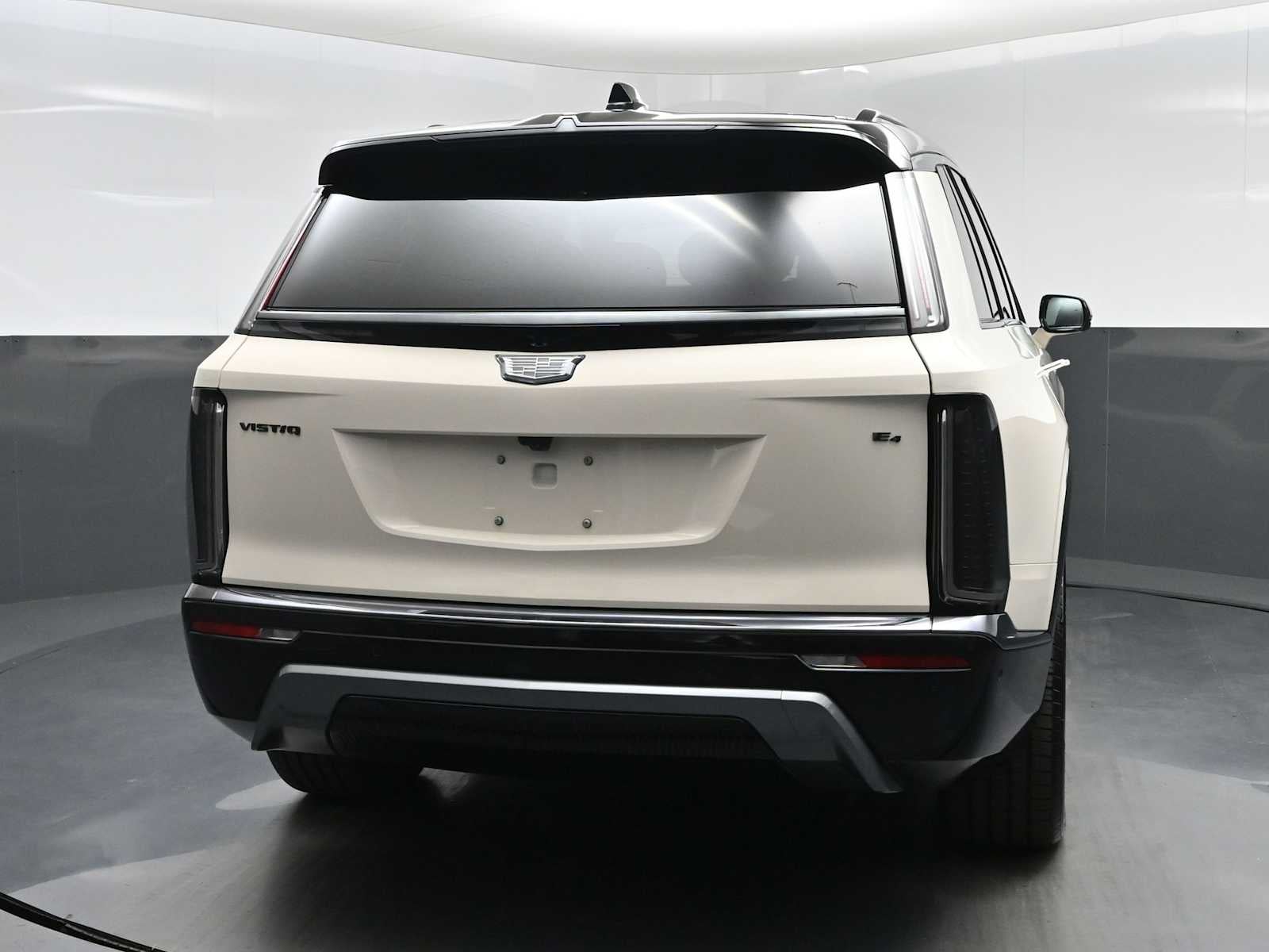 2027 Cadillac VISTIQ Sport