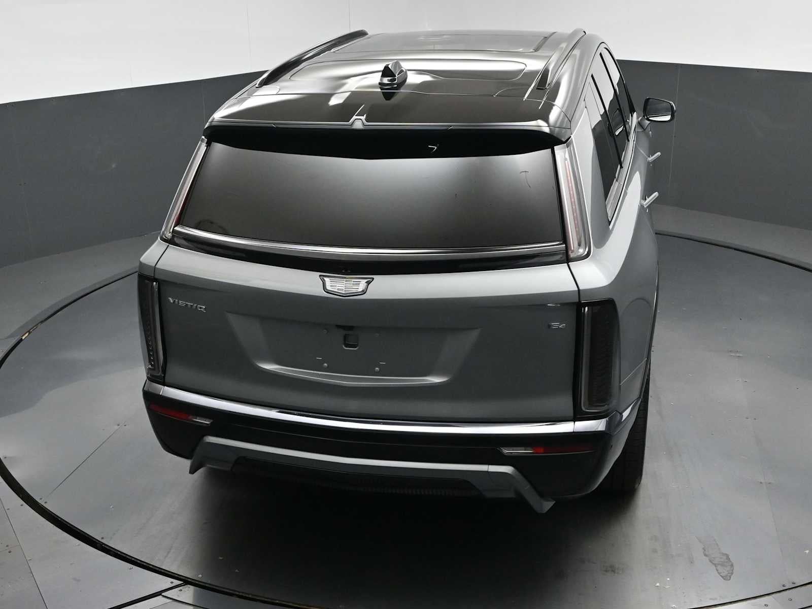 2027 Cadillac VISTIQ Sport