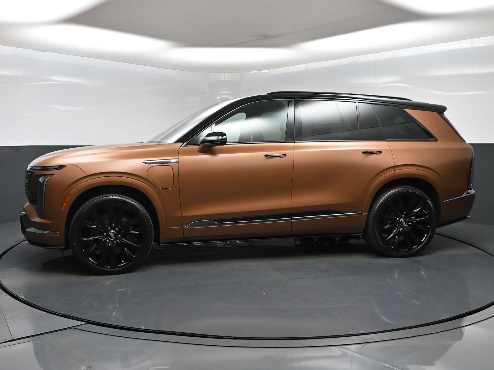 2027 Cadillac VISTIQ Platinum