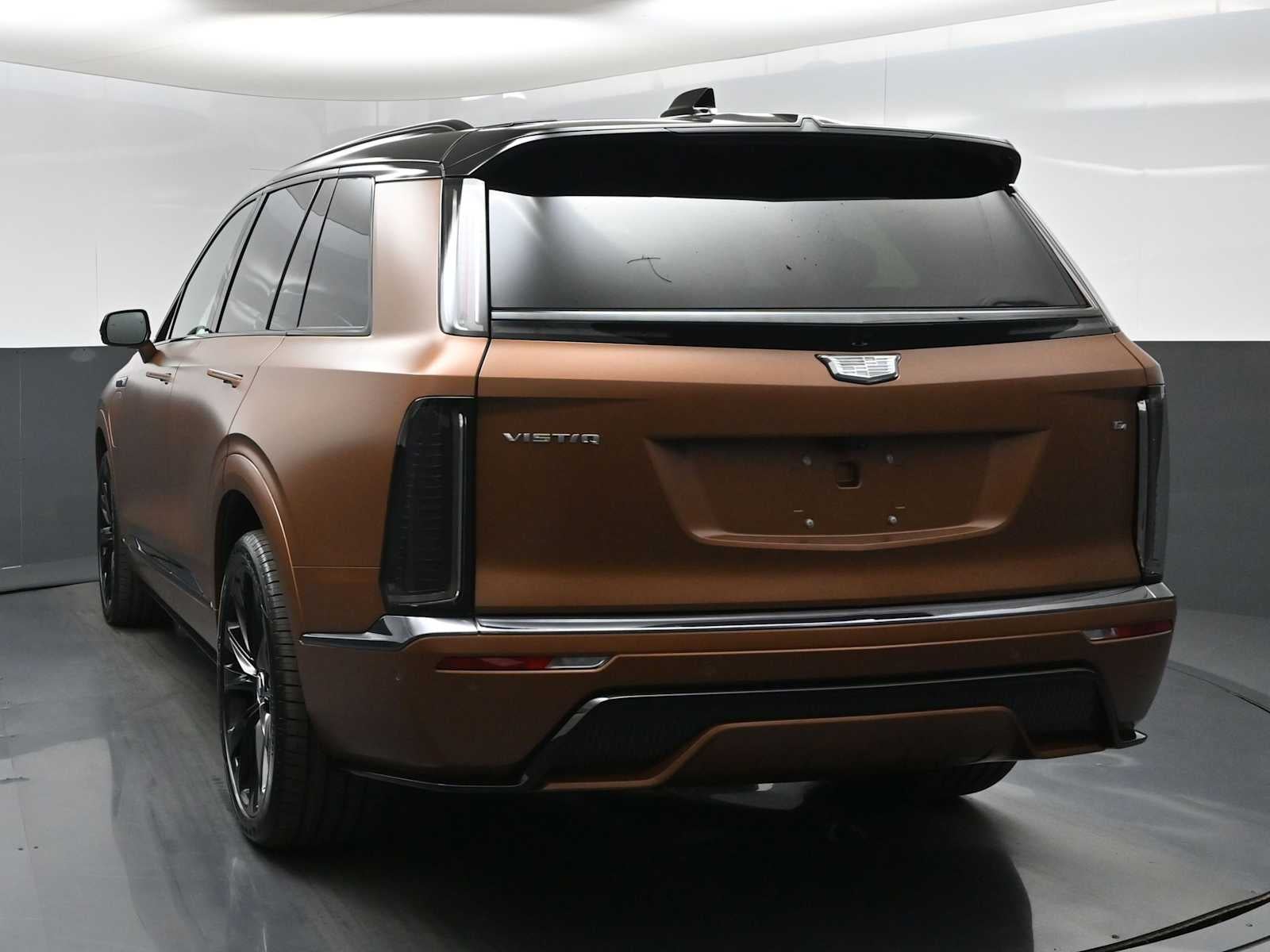 2027 Cadillac VISTIQ Platinum