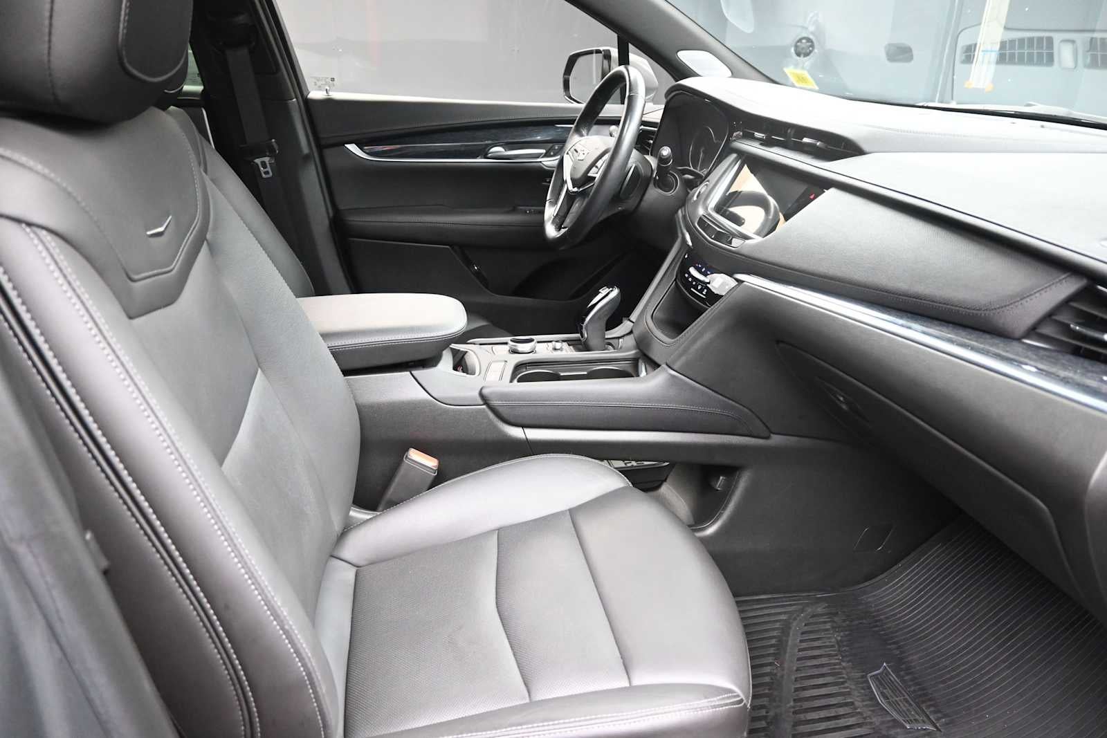 2023 Cadillac XT5 AWD Premium Luxury