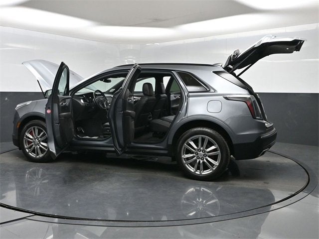 2022 Cadillac XT5 Sport