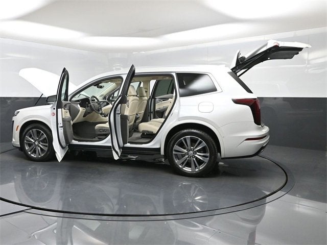 2022 Cadillac XT6 Premium Luxury