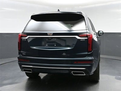 2025 Cadillac XT6 Premium Luxury