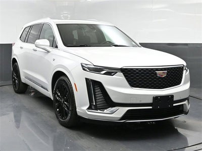 2025 Cadillac XT6 Premium Luxury