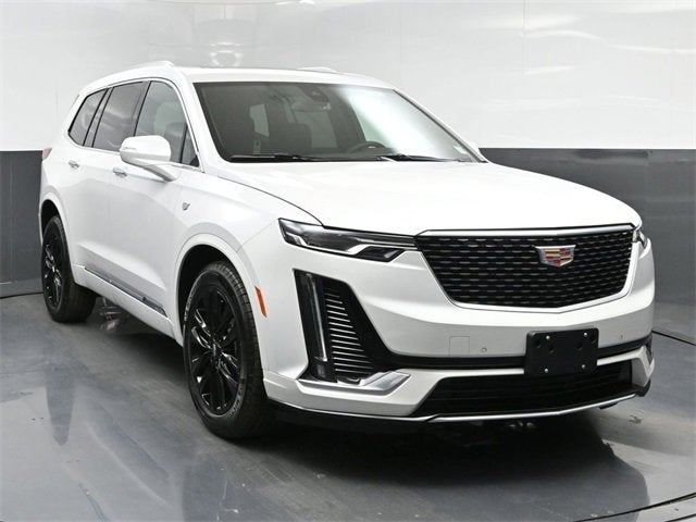 2025 Cadillac XT6 Premium Luxury