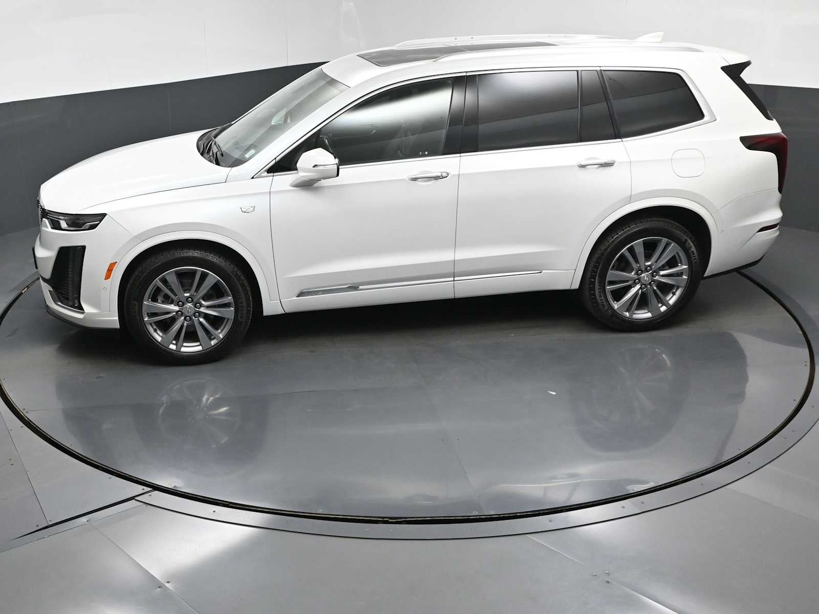 2023 Cadillac XT6 AWD Premium Luxury