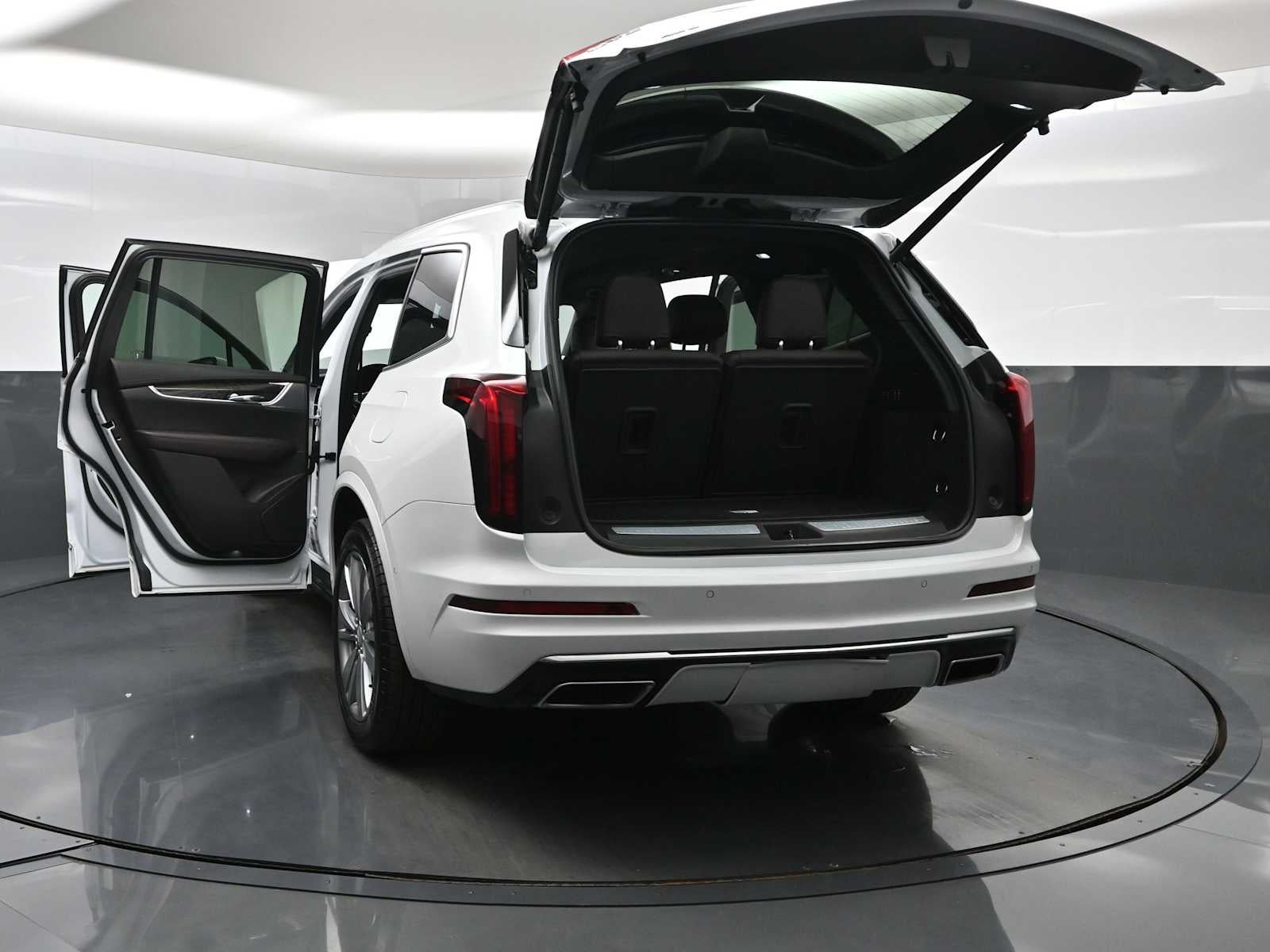 2023 Cadillac XT6 AWD Premium Luxury