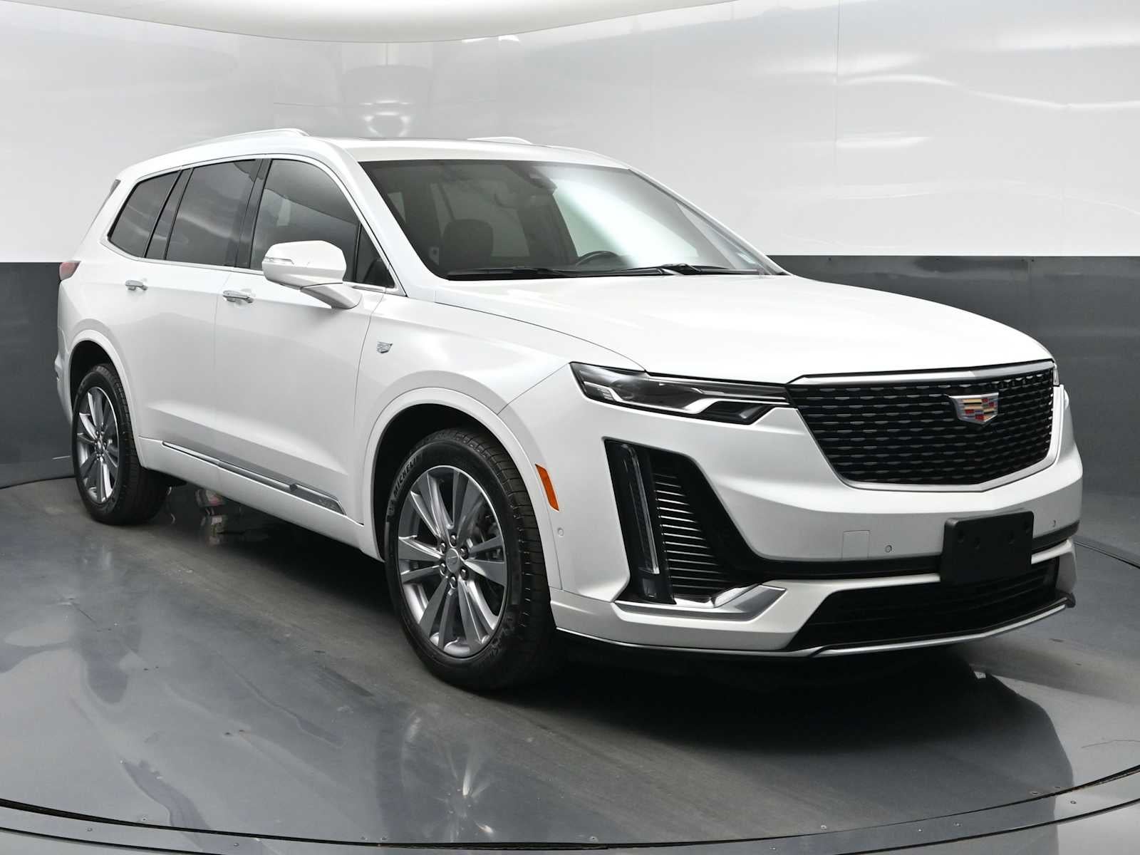 2023 Cadillac XT6 AWD Premium Luxury