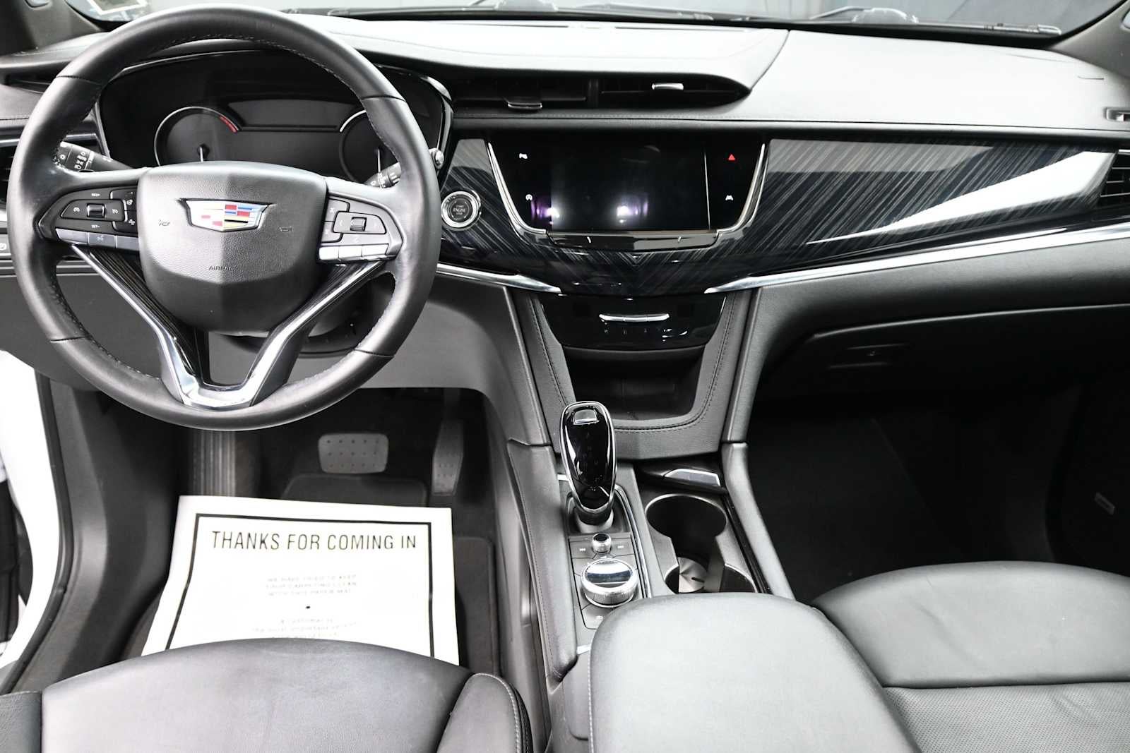 2023 Cadillac XT6 Premium Luxury