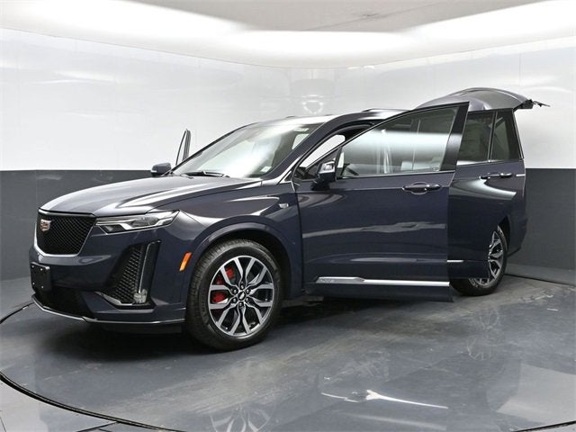 2025 Cadillac XT6 Sport