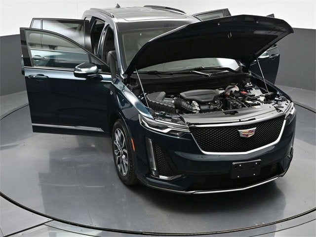 2025 Cadillac XT6 Sport