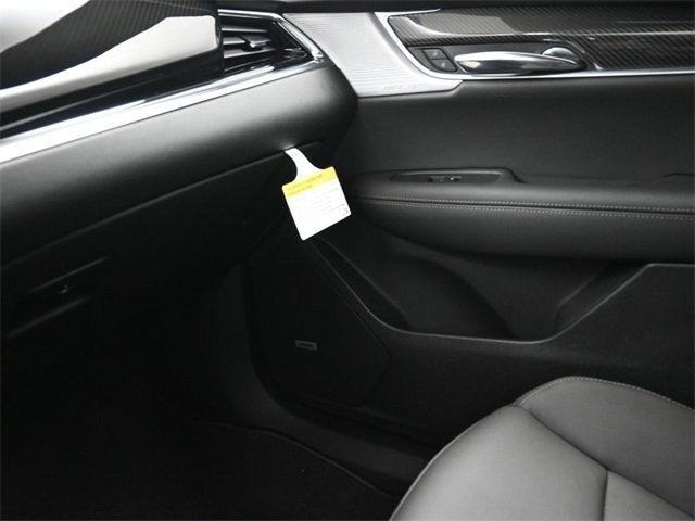 2025 Cadillac XT6 Sport