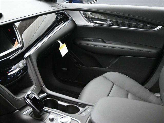 2025 Cadillac XT6 Sport