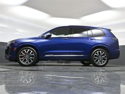 2025 Cadillac XT6 Sport