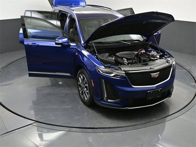 2025 Cadillac XT6 Sport