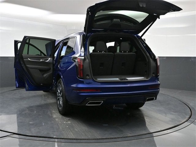 2025 Cadillac XT6 Sport