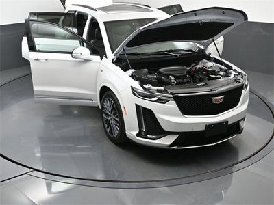2025 Cadillac XT6 Sport