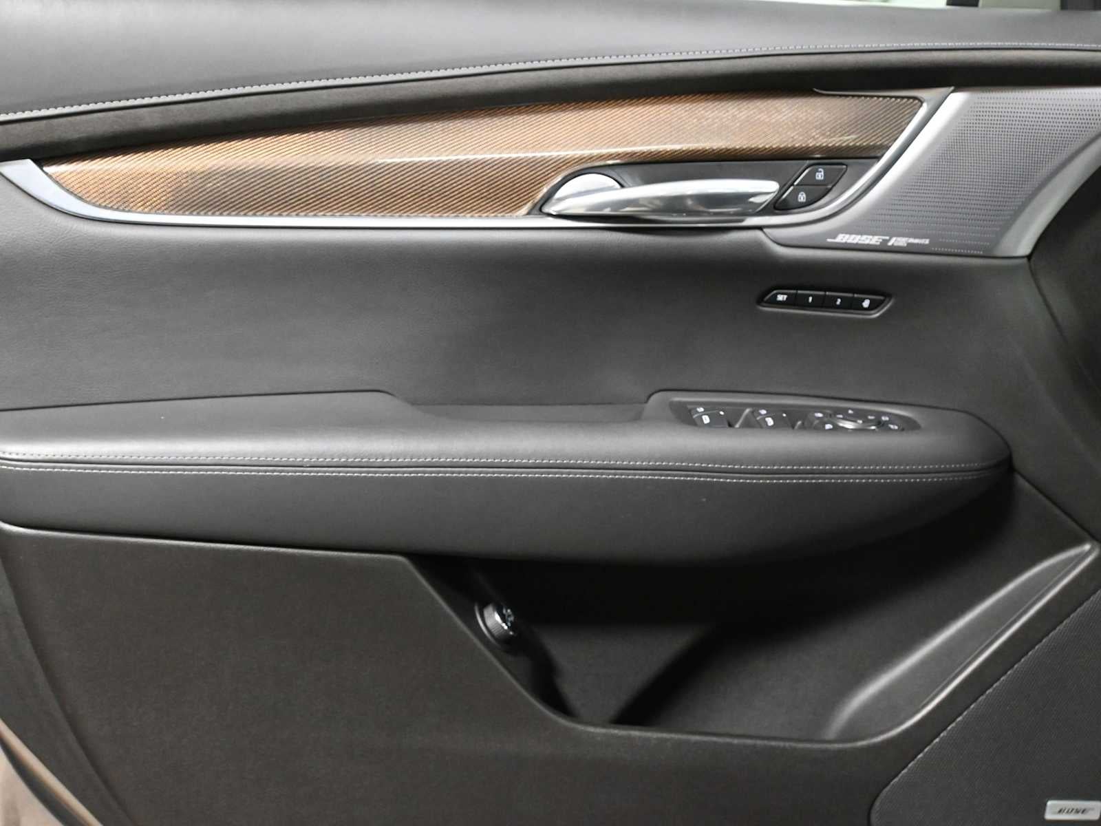 2023 Cadillac XT6 Sport