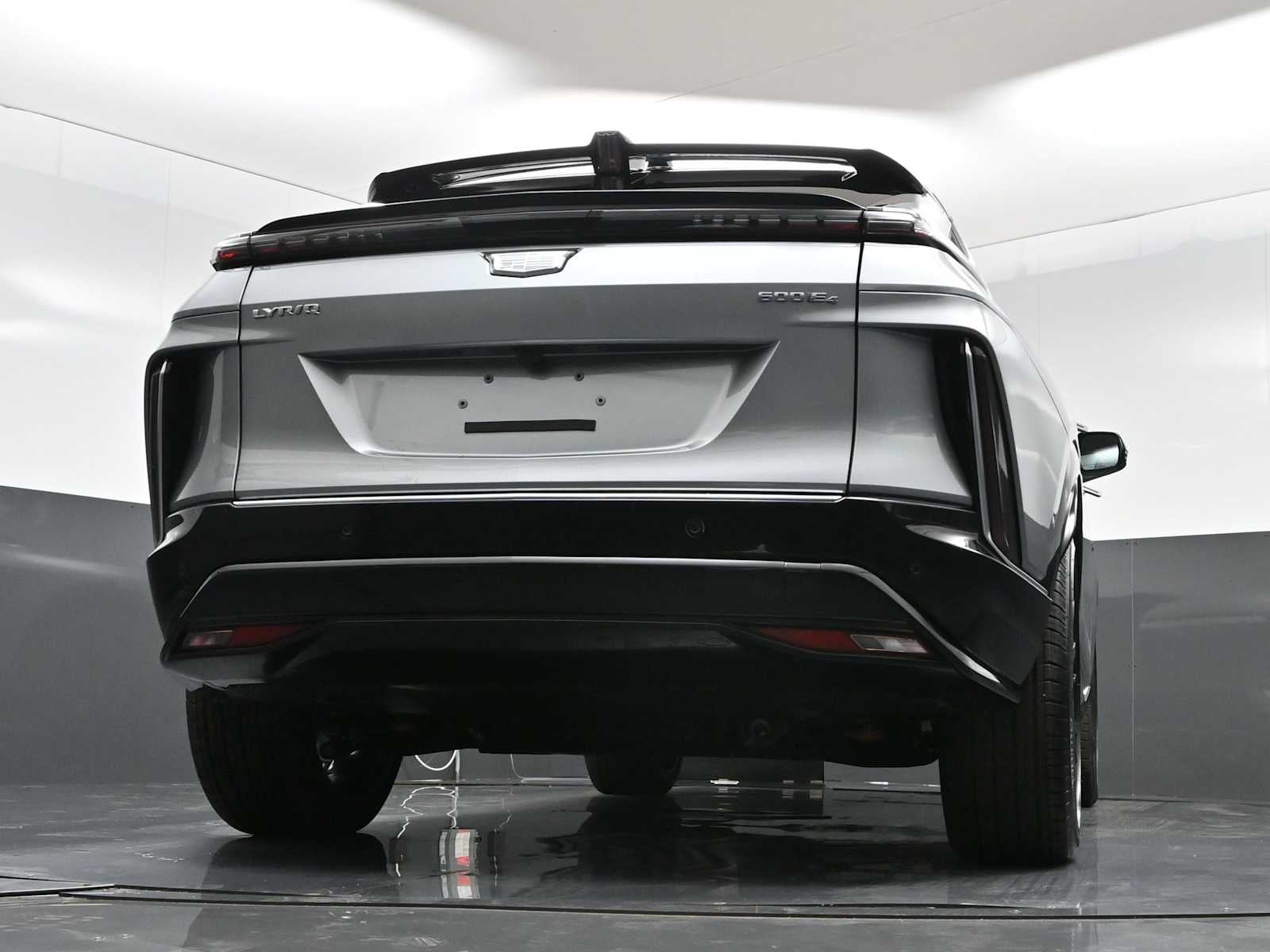 2025 Cadillac LYRIQ Luxury 1