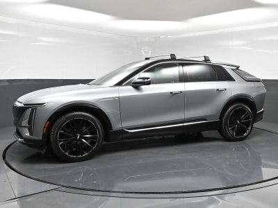2025 Cadillac LYRIQ Luxury 1