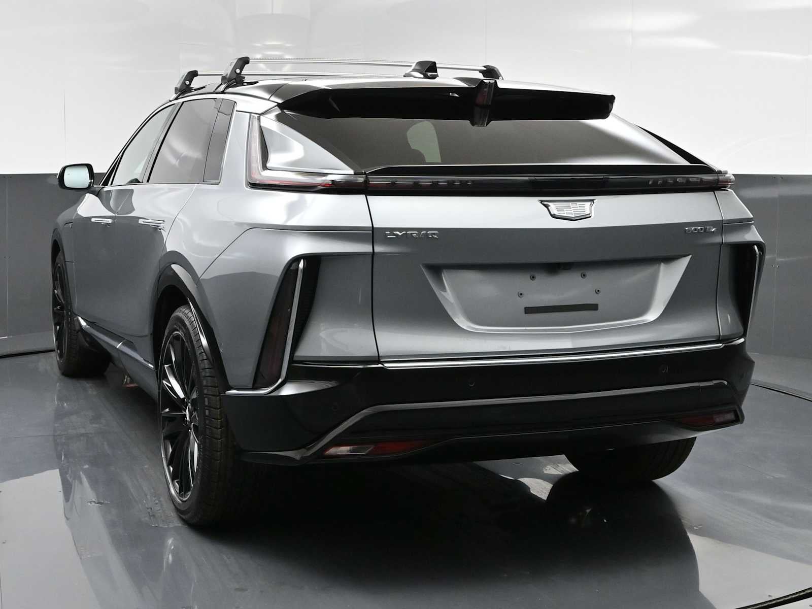 2025 Cadillac LYRIQ Luxury 1
