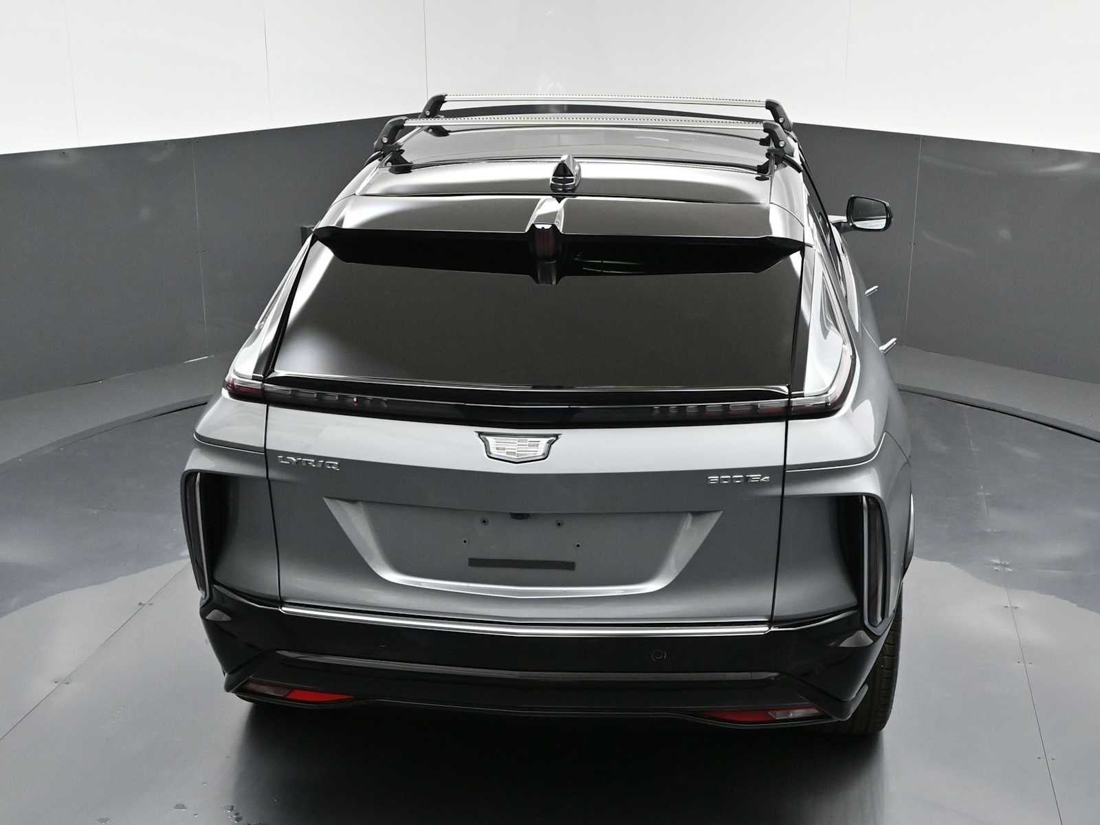 2025 Cadillac LYRIQ Luxury 1